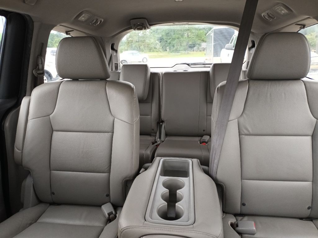 2015 Honda Odyssey Image 11