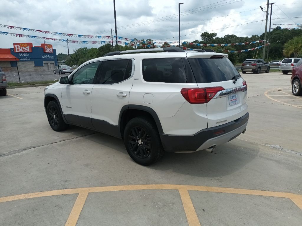 2018 GMC Acadia Image 2