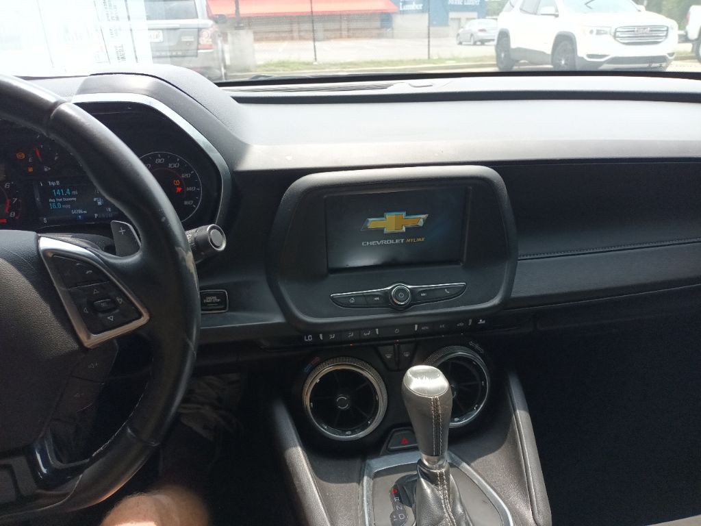 2016 Chevrolet Camaro Image 10