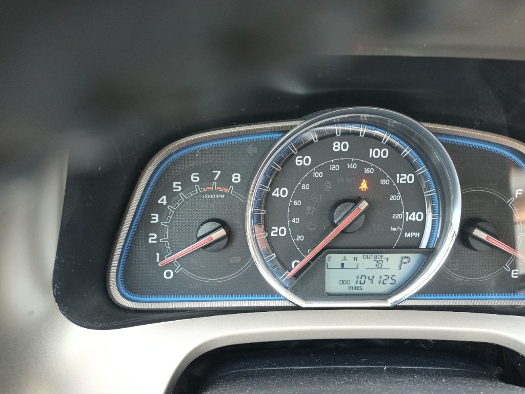 2013 Toyota Rav4 Image 12