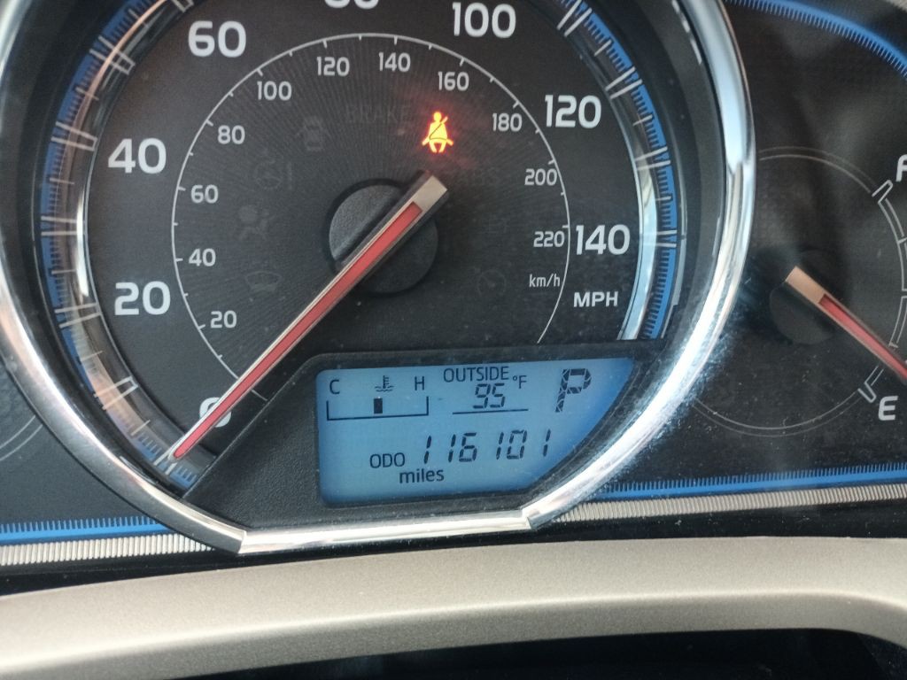 2013 Toyota Rav4 Image 11