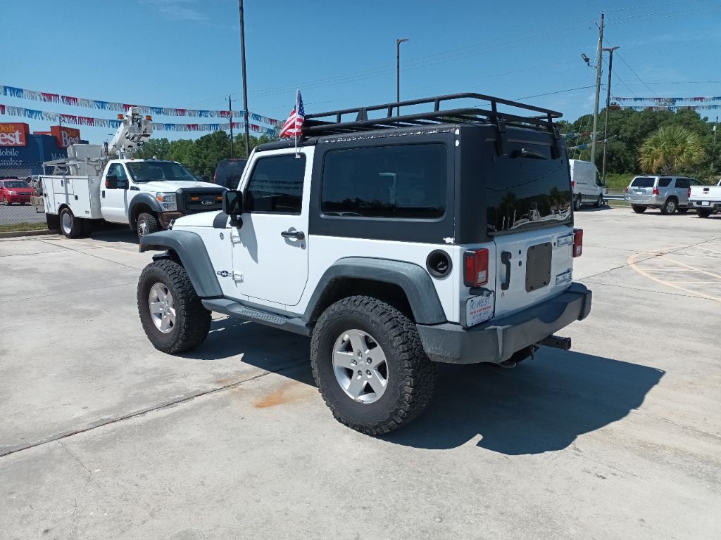 2013 Jeep Wrangler Image 3