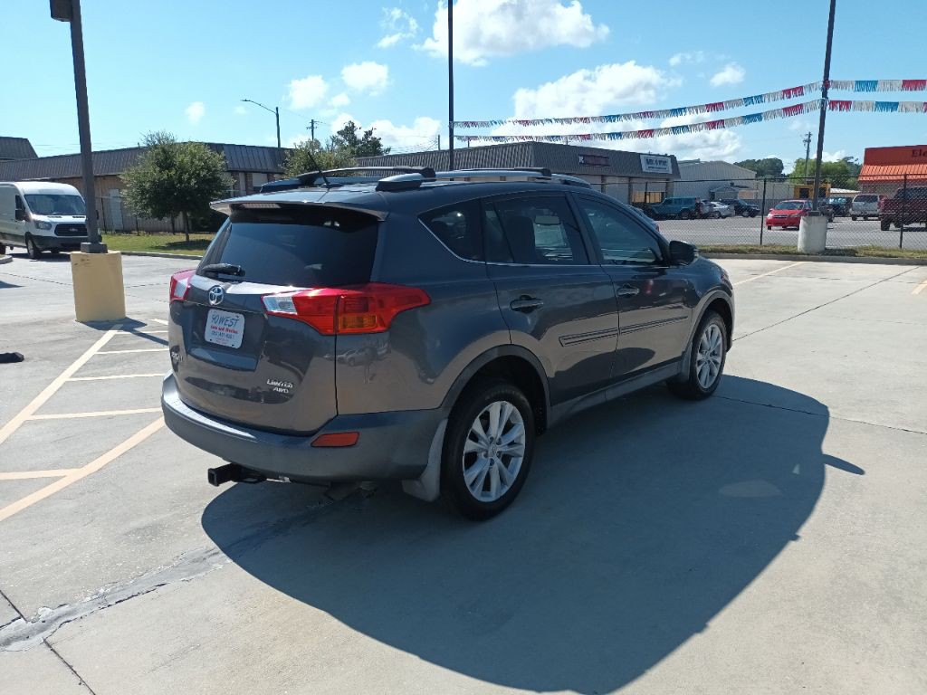 2015 Toyota Rav4 Image 2