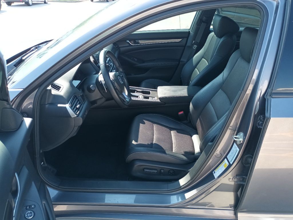 2018 Honda Accord Image 7