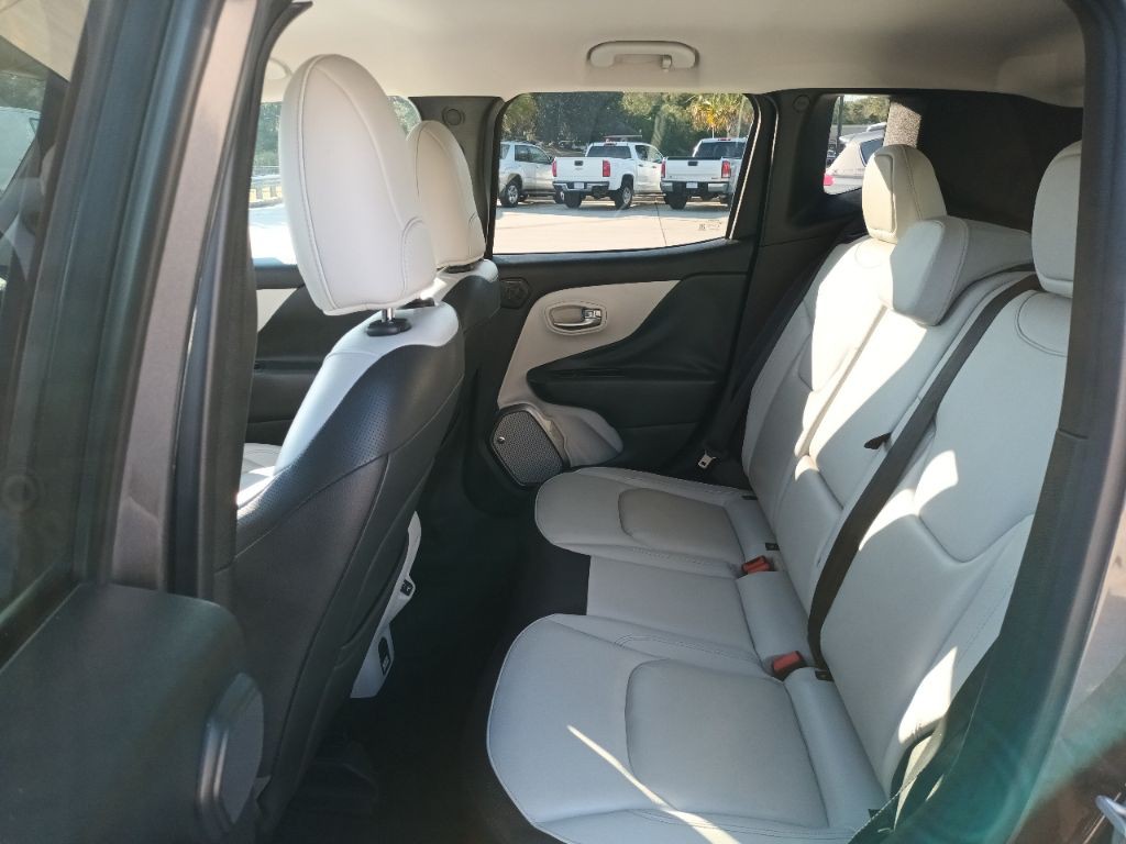 2018 Jeep Renegade Image 9