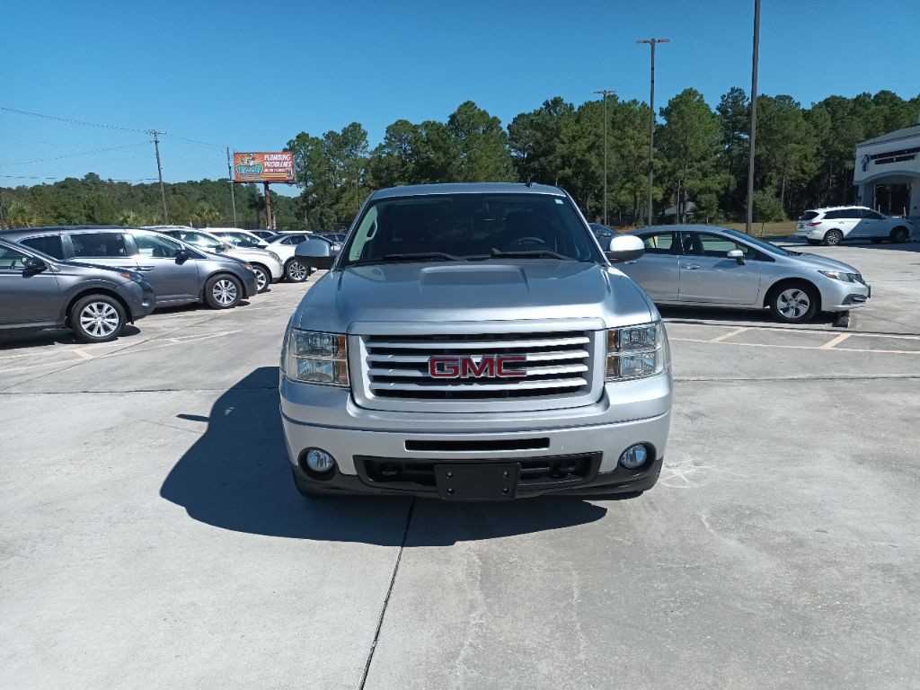2013 GMC Sierra Image 2