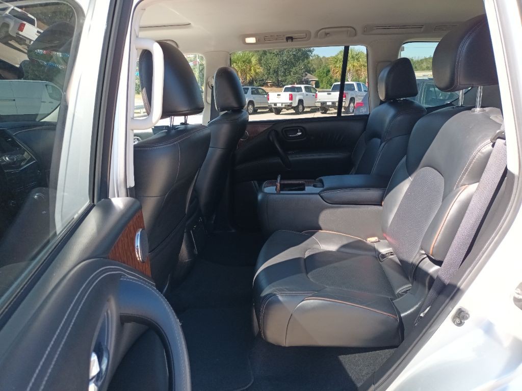 2020 Nissan Armada Image 9