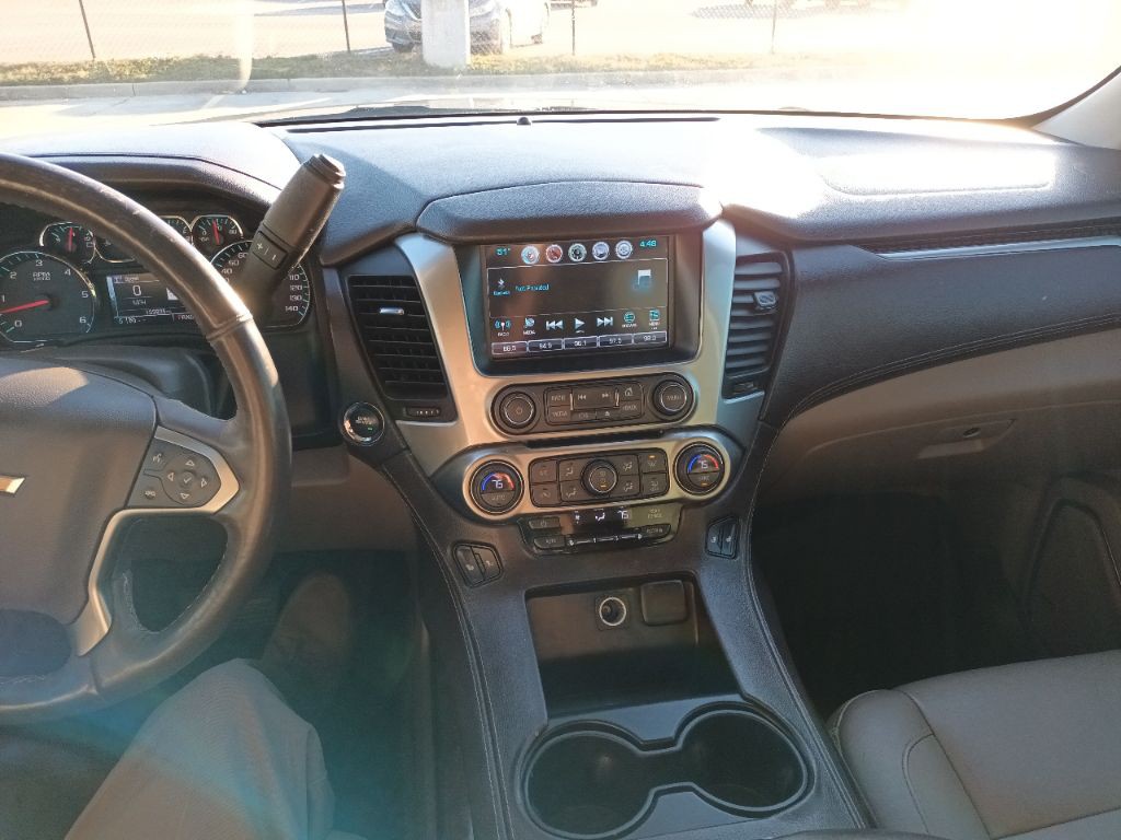 2017 Chevrolet Tahoe Image 12
