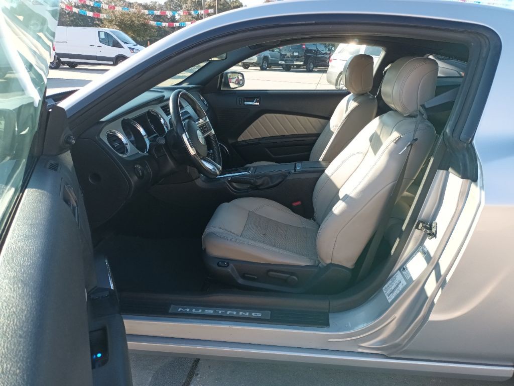 2014 Ford Mustang Image 7