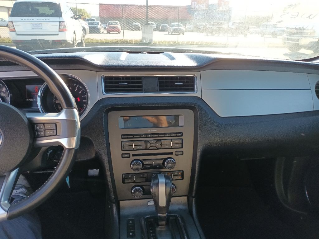 2014 Ford Mustang Image 19