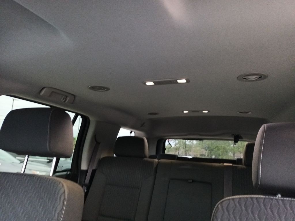 2015 Chevrolet Tahoe Image 11