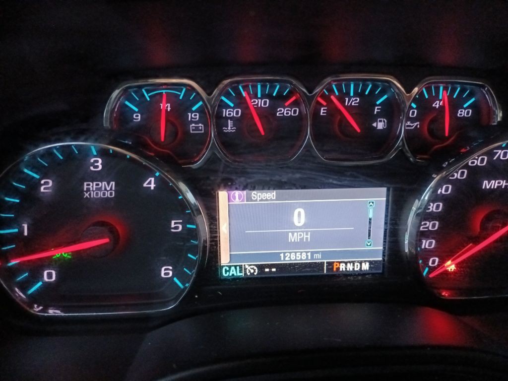 2015 Chevrolet Tahoe Image 12