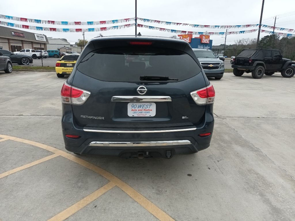 2015 Nissan Pathfinder Image 5