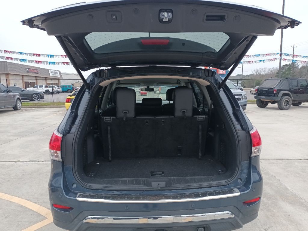 2015 Nissan Pathfinder Image 8