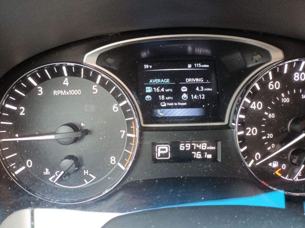 2015 Nissan Pathfinder Image 13