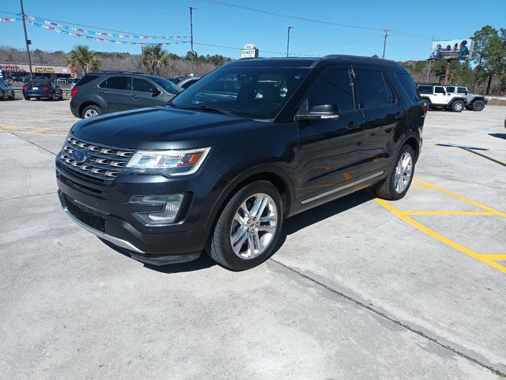 2017 Ford Explorer Image 4