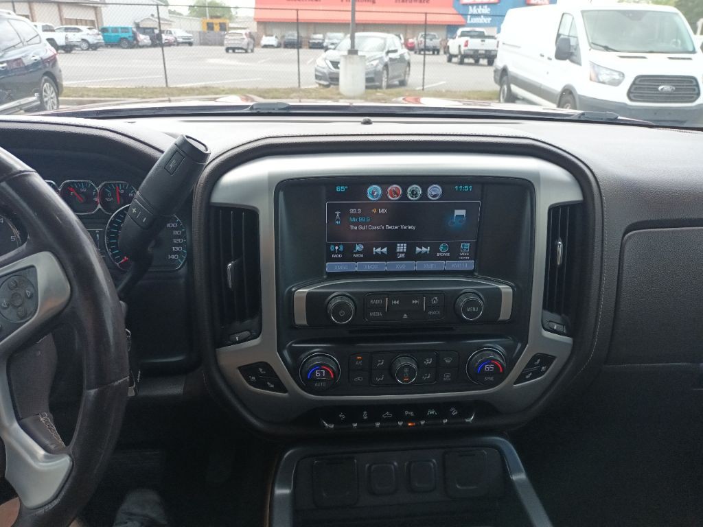 2017 GMC Sierra Image 11