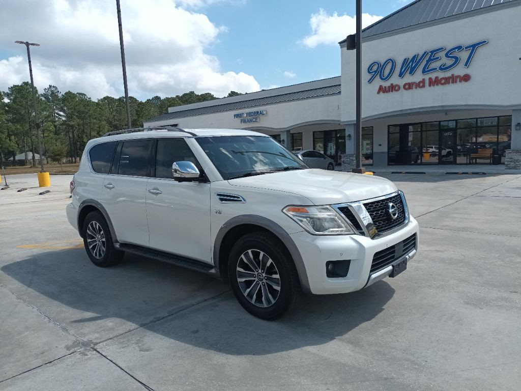 2017 Nissan Armada Image 1