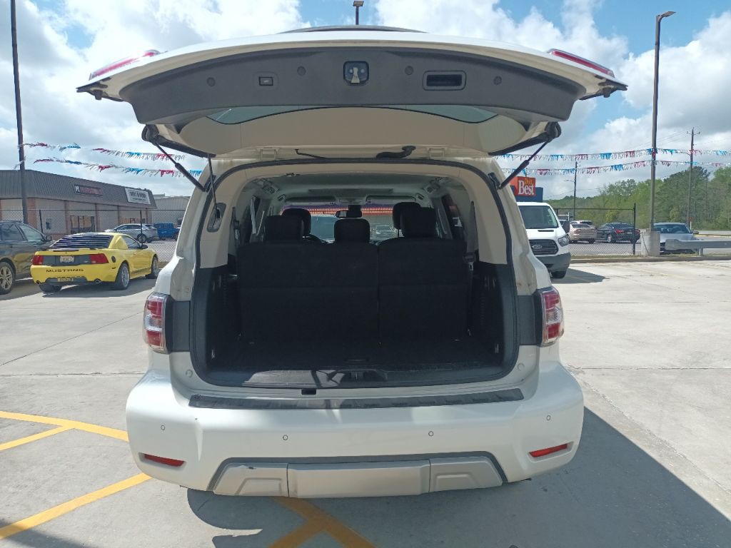 2017 Nissan Armada Image 7