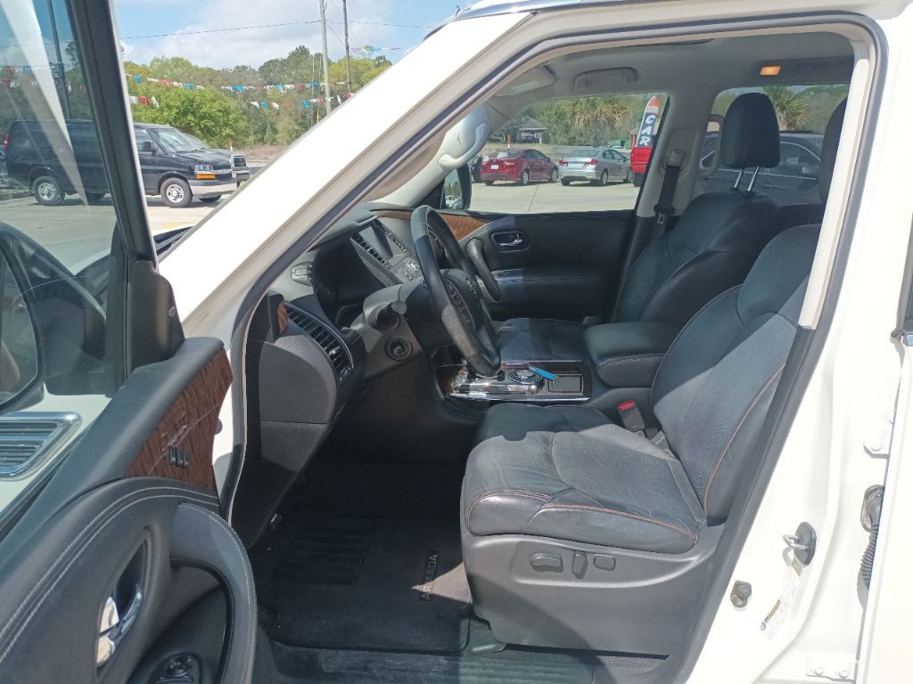 2017 Nissan Armada Image 8
