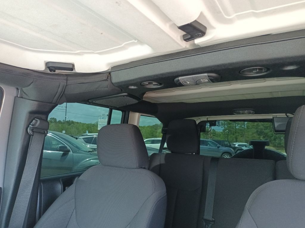 2015 Jeep Wrangler Unlimited Image 10