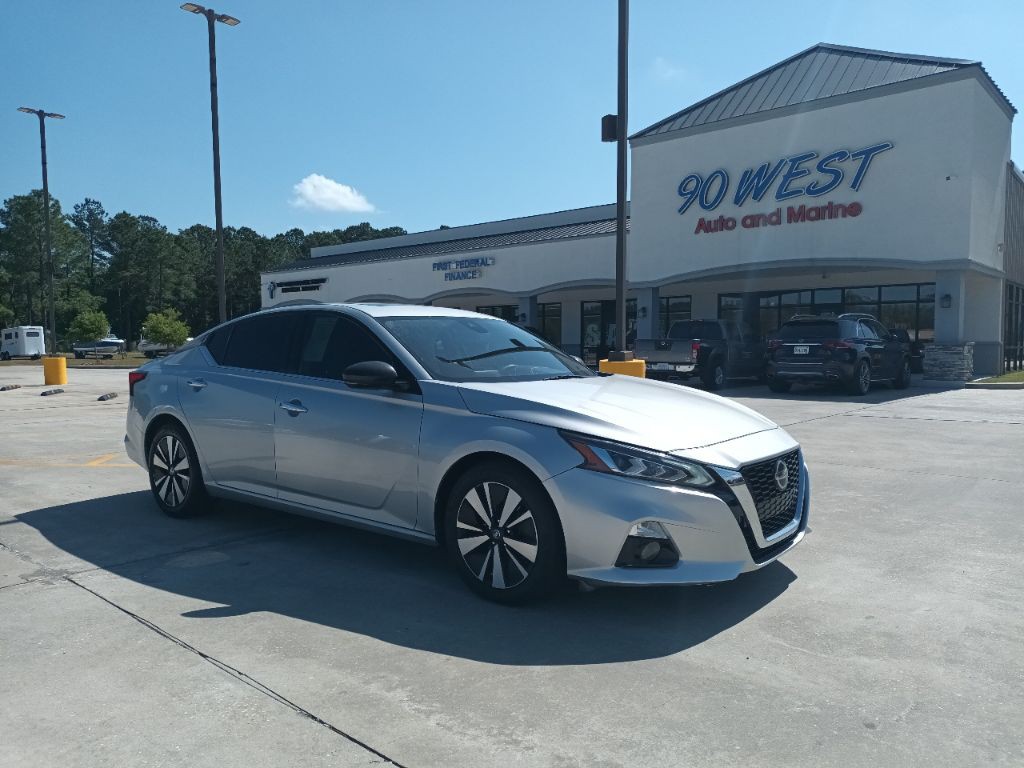 2019 Nissan Altima Image 1