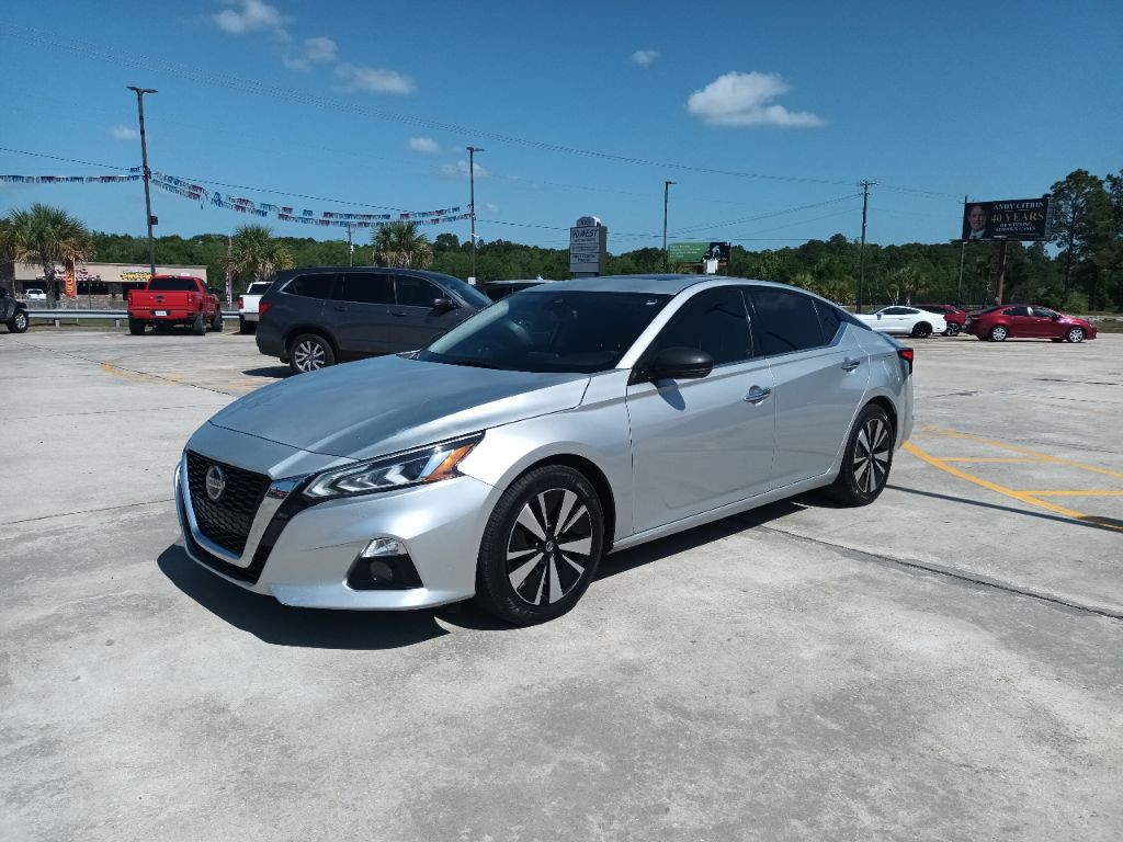 2019 Nissan Altima Image 4