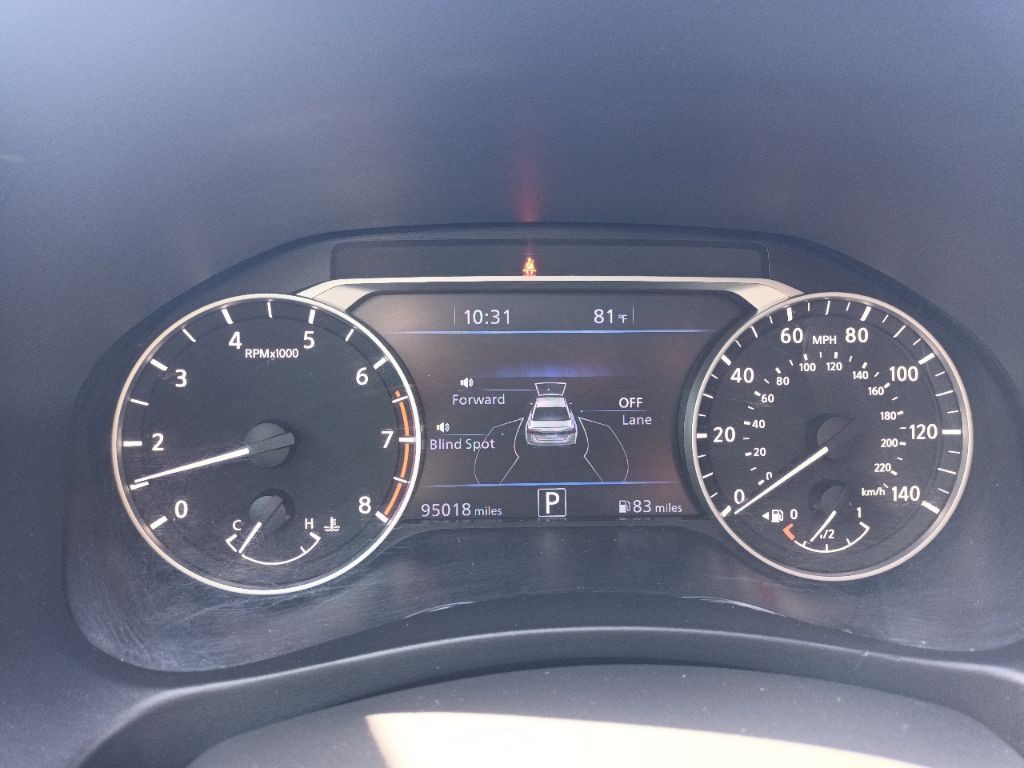 2019 Nissan Altima Image 11