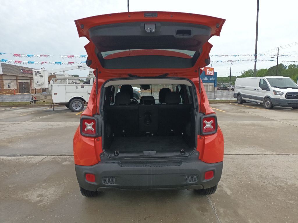 2017 Jeep Renegade Image 7