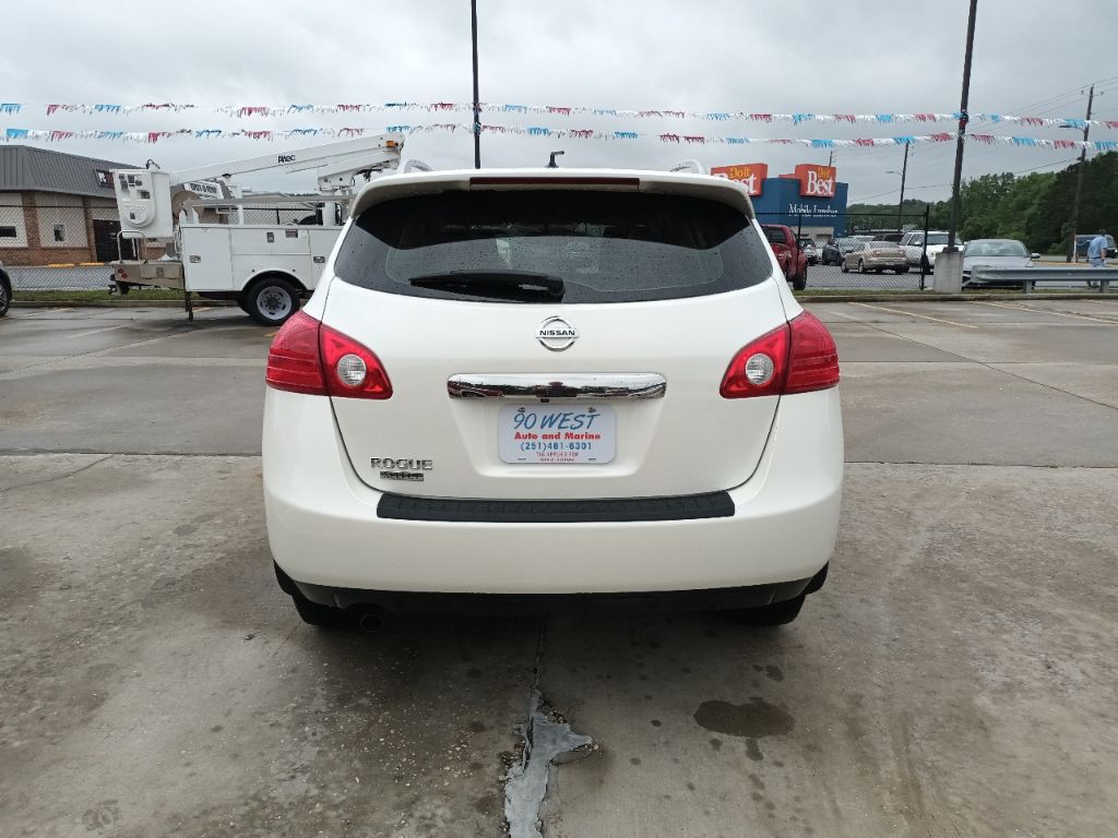 2015 Nissan Rogue Image 6
