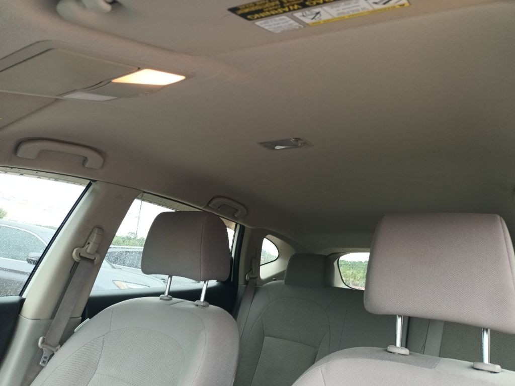 2015 Nissan Rogue Image 10