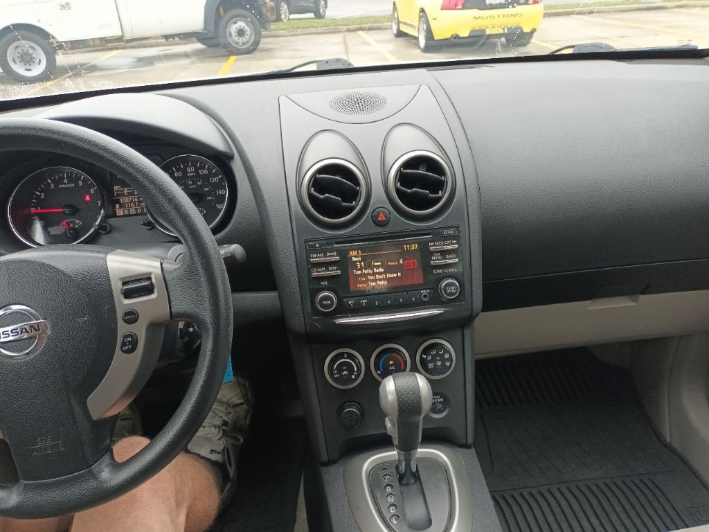 2015 Nissan Rogue Image 11