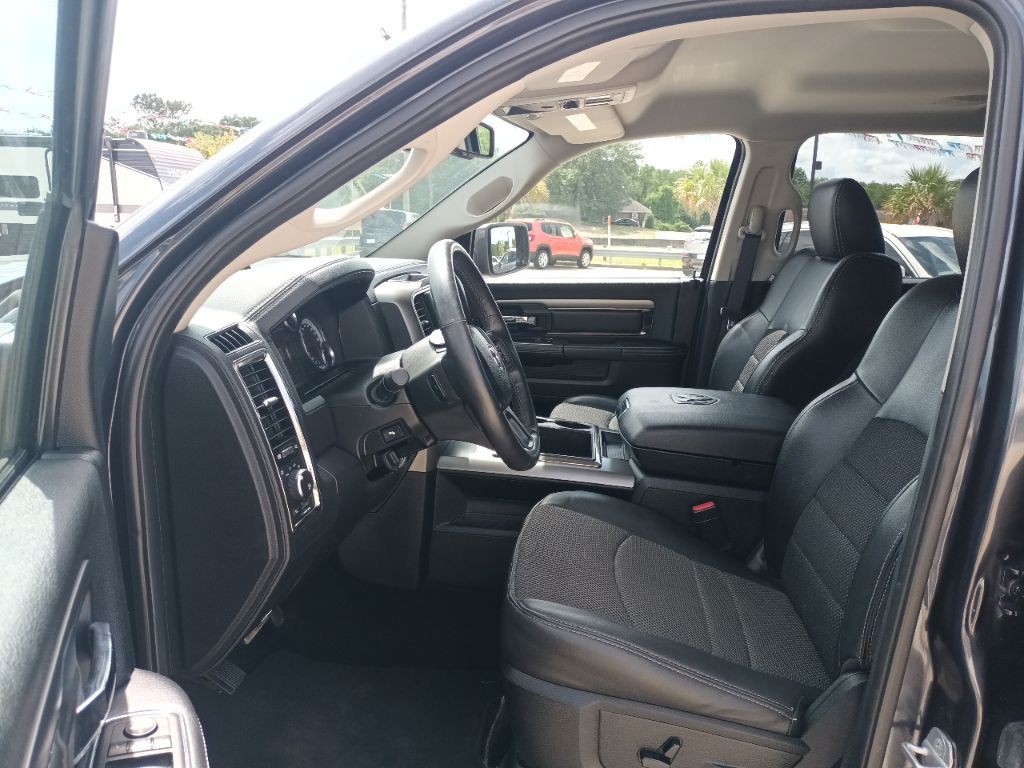 2014 RAM 1500 Image 8