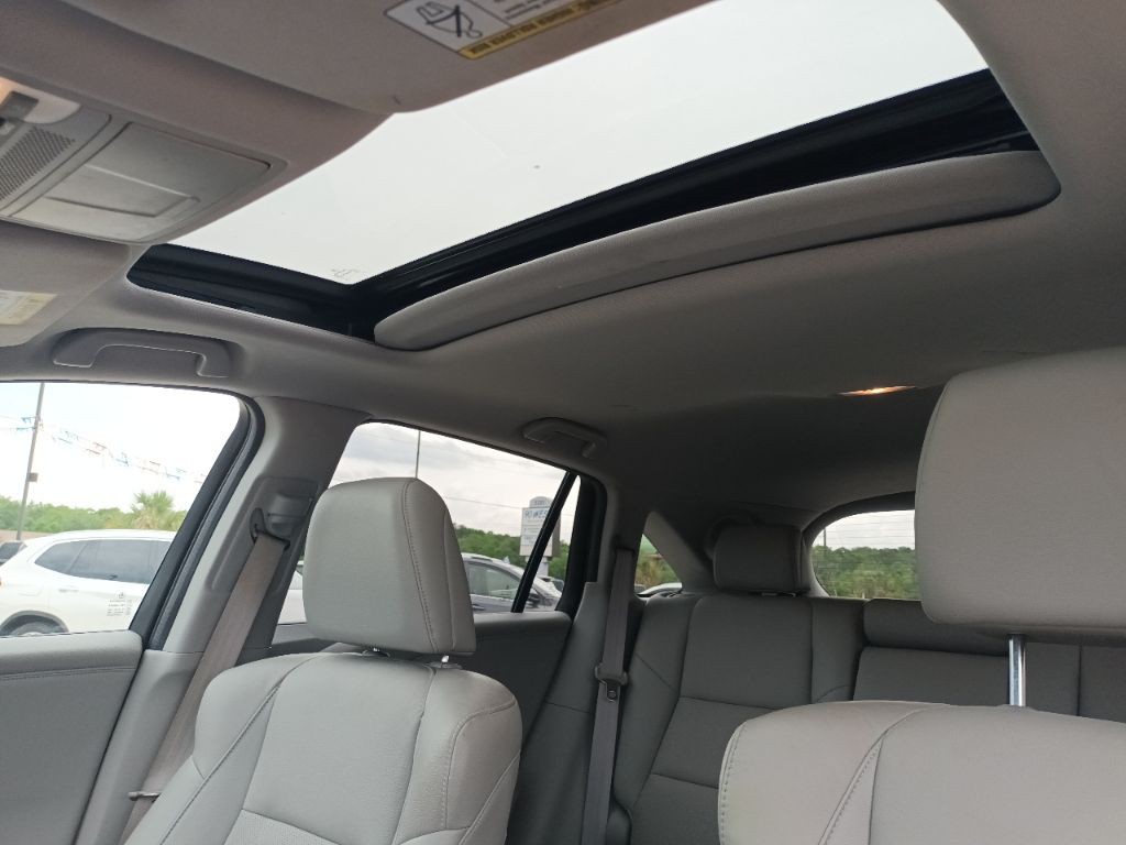 2017 Acura RDX Image 9