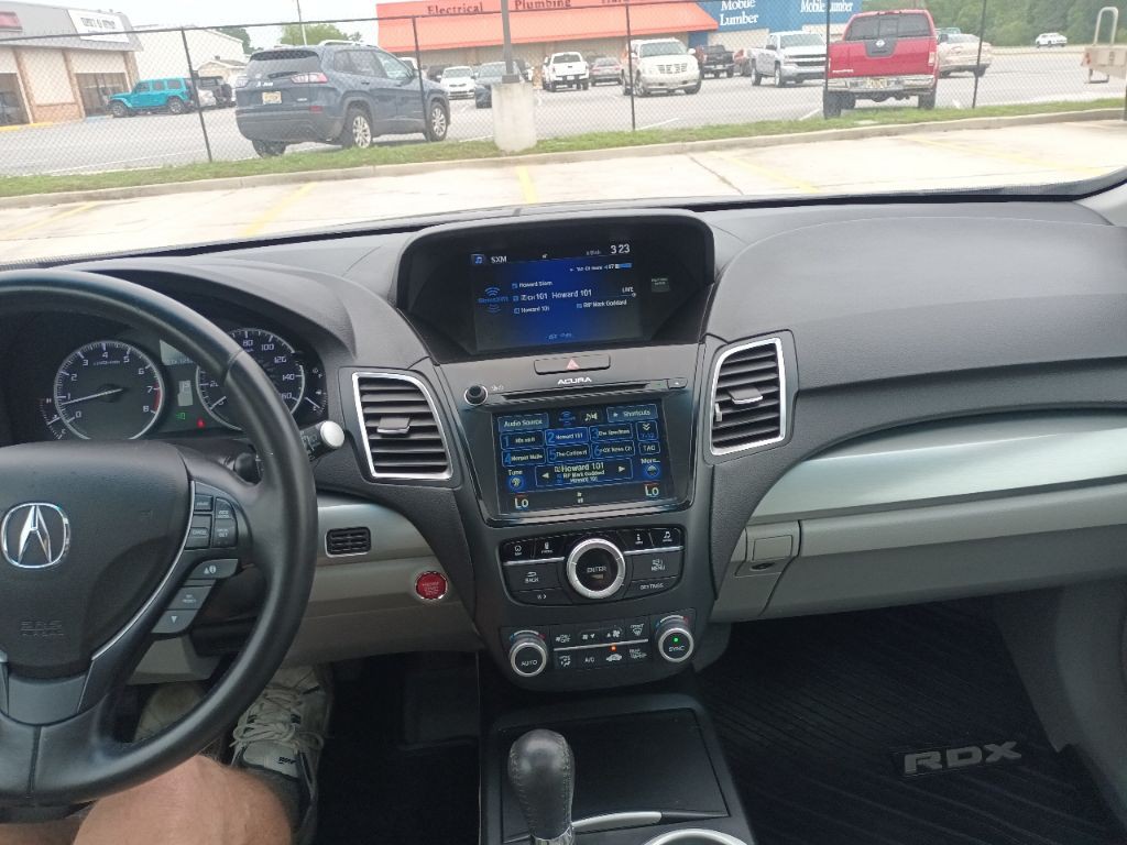 2017 Acura RDX Image 11