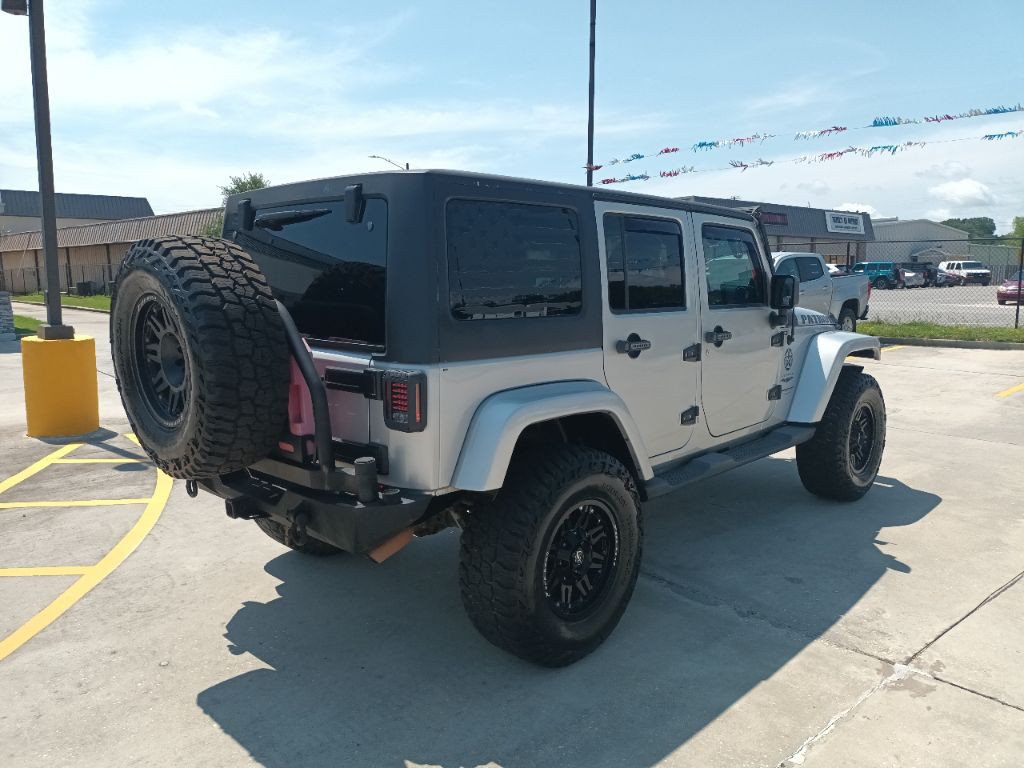 2012 Jeep Wrangler Unlimited Image 3