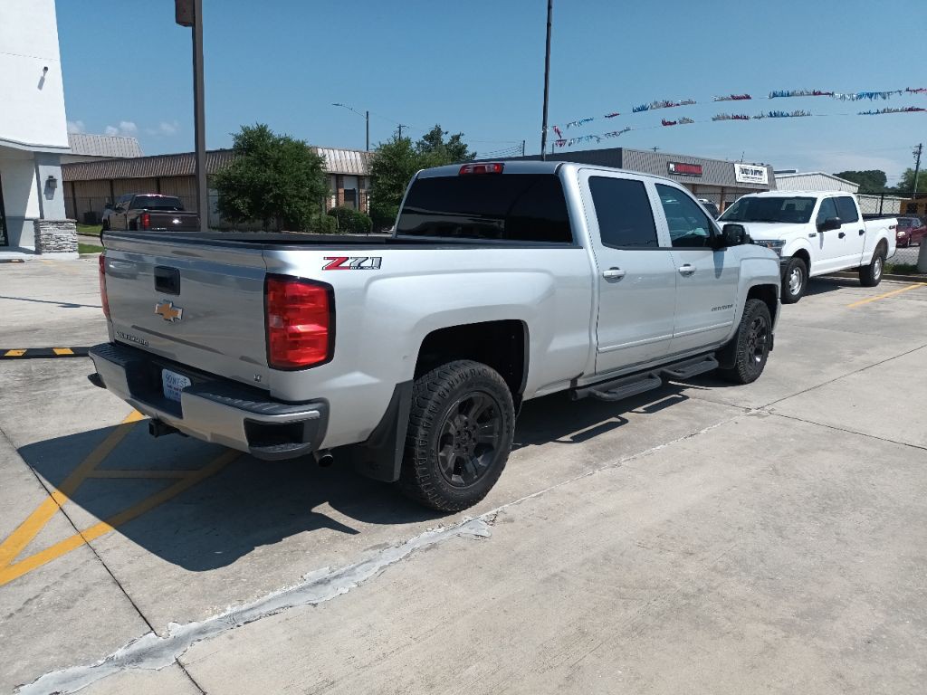 2018 Chevrolet Silverado 1500 Image 3