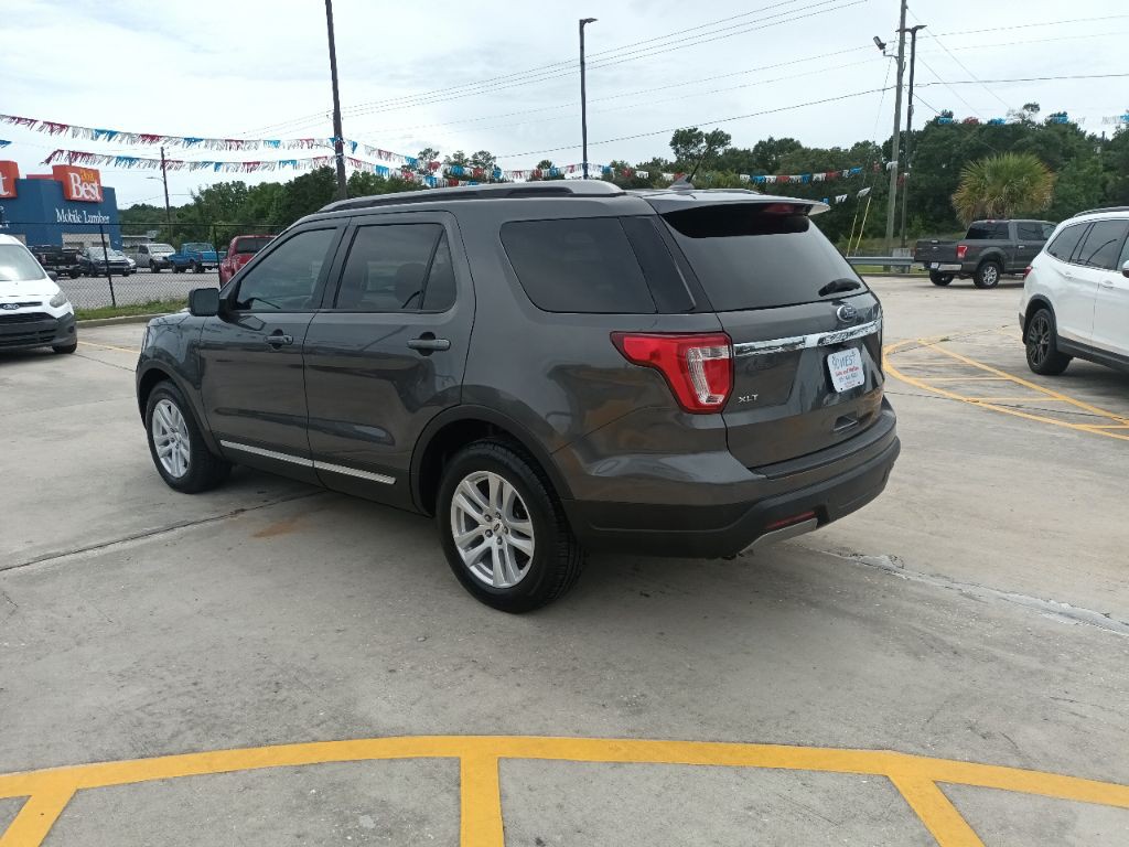 2019 Ford Explorer Image 4