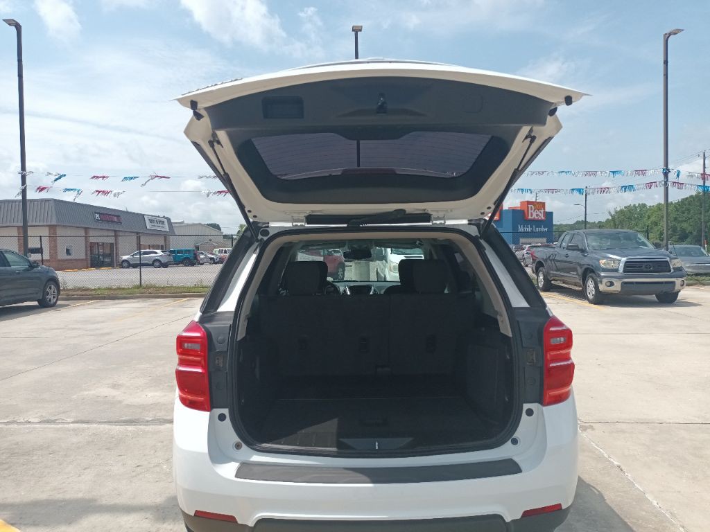 2017 Chevrolet Equinox Image 6
