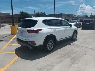 Image for 2020 Hyundai Santa Fe SEL ID: 7589421