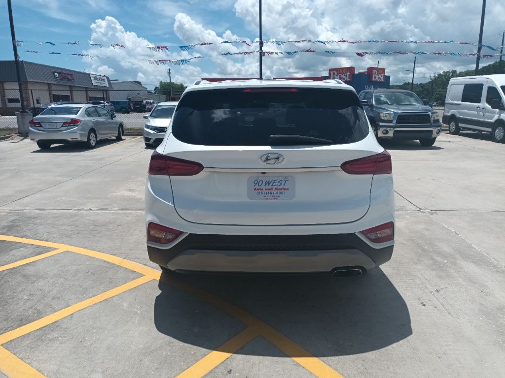 2020 Hyundai Santa Fe Image 4