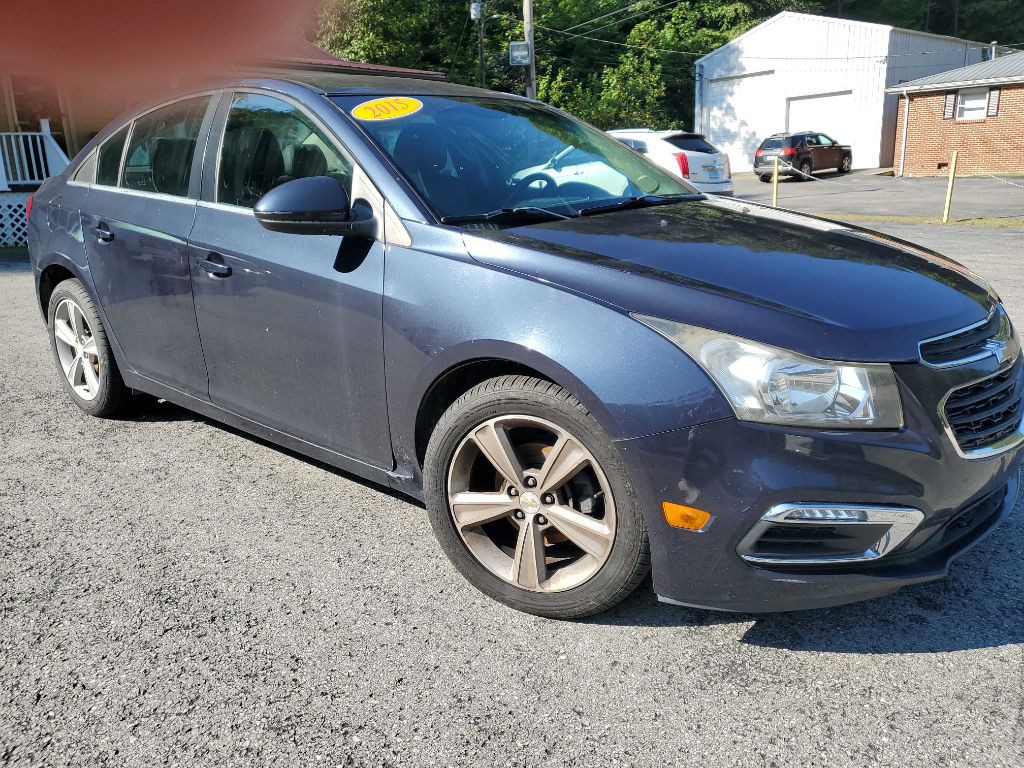 2015 Chevrolet Cruze Image 1