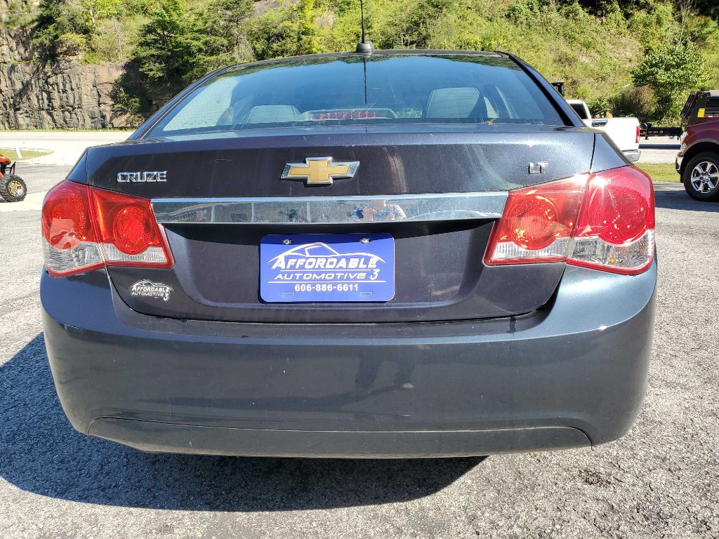 2015 Chevrolet Cruze Image 4