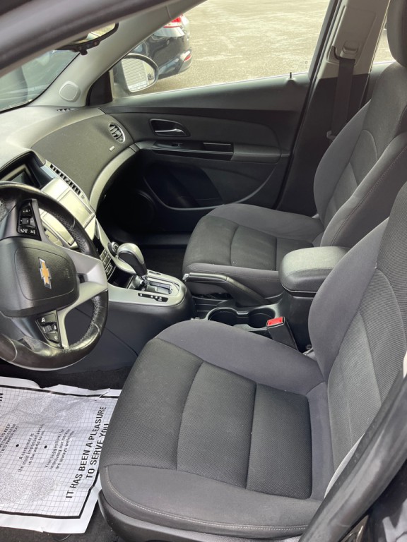 2014 Chevrolet Cruze Image 3