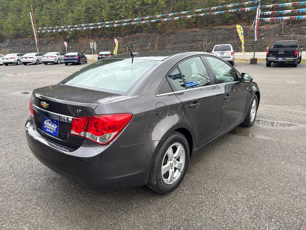 2014 Chevrolet Cruze Image 14