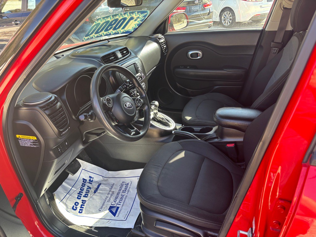 2017 Kia Soul Image 8