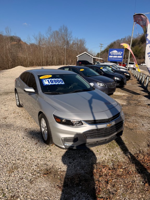 2018 Chevrolet Malibu Image 1