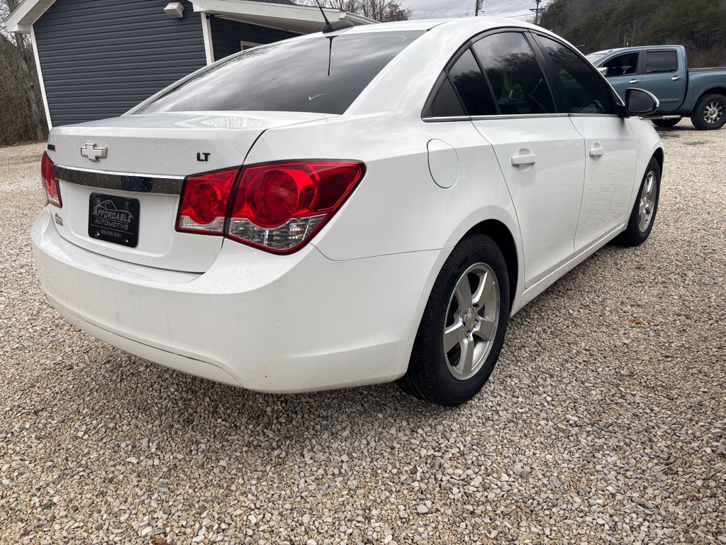 2015 Chevrolet Cruze Image 3