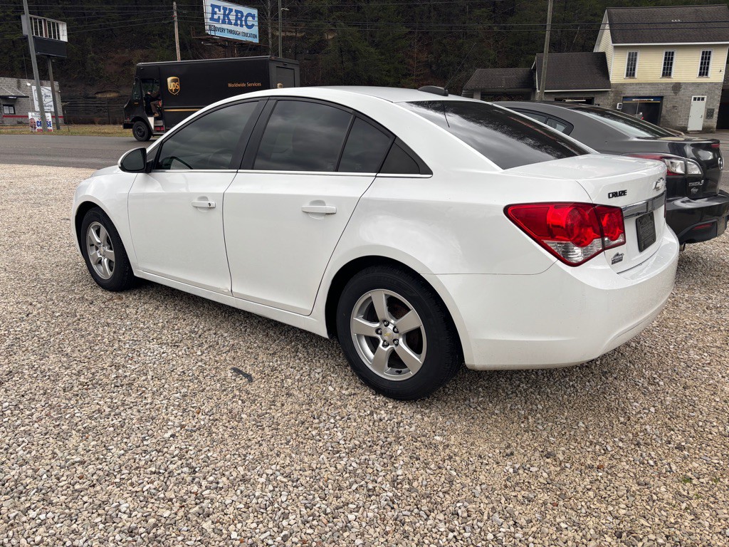 2015 Chevrolet Cruze Image 5