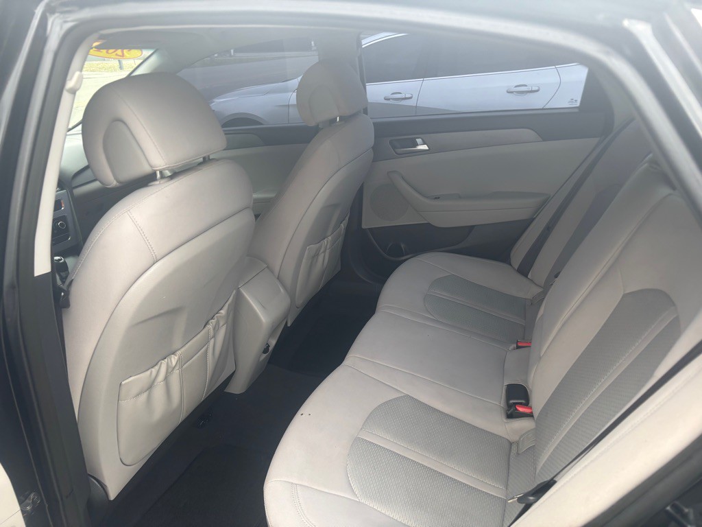 2015 Hyundai Sonata Image 6